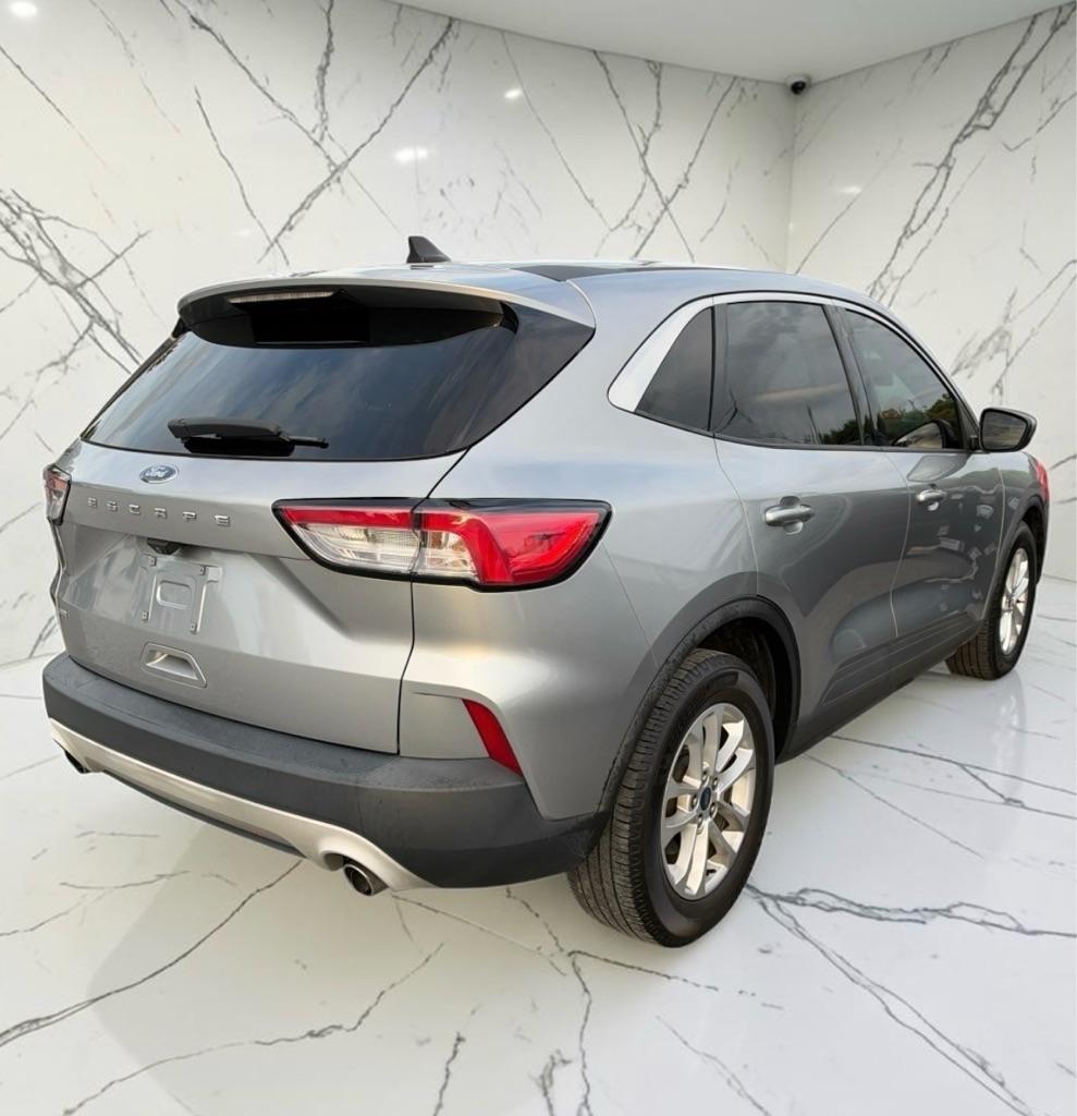Ford Escape SE 2021
