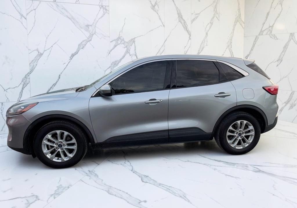 Ford Escape SE 2021
