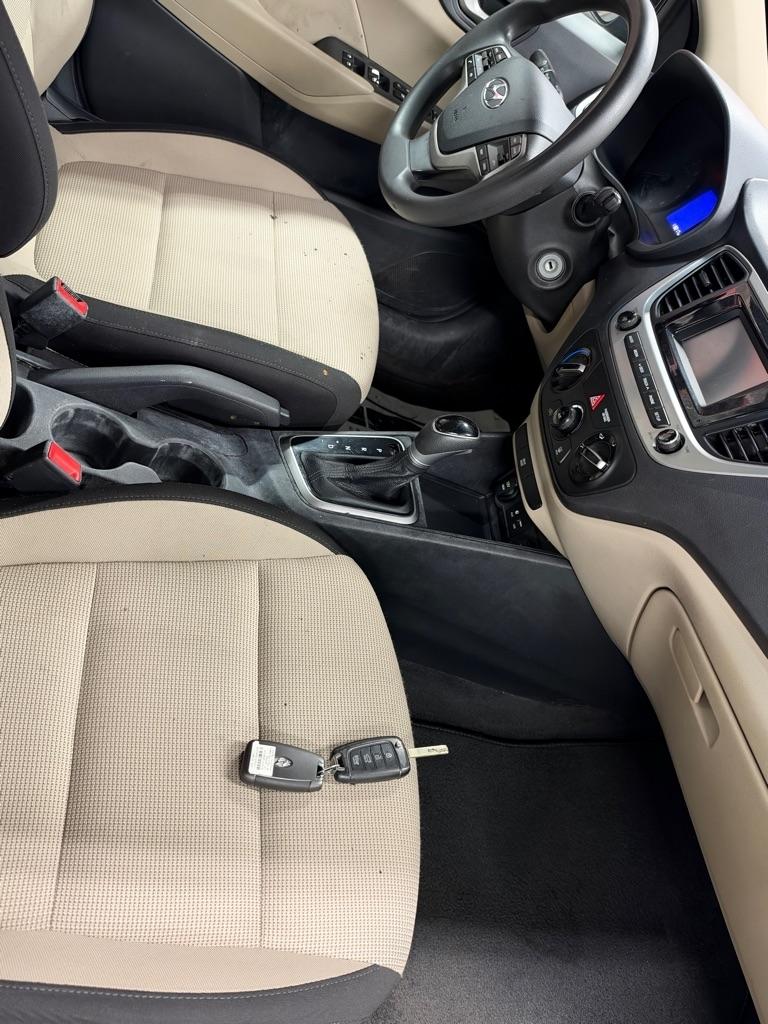 Hyundai Accent SE 4-Door 6A 2021