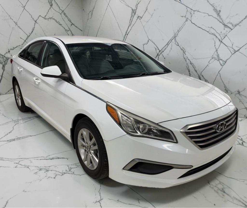 Hyundai Sonata SE 2016