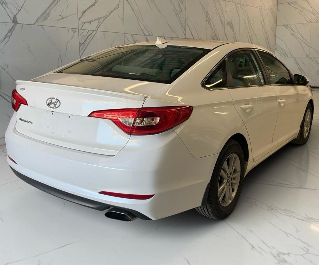 Hyundai Sonata SE 2016