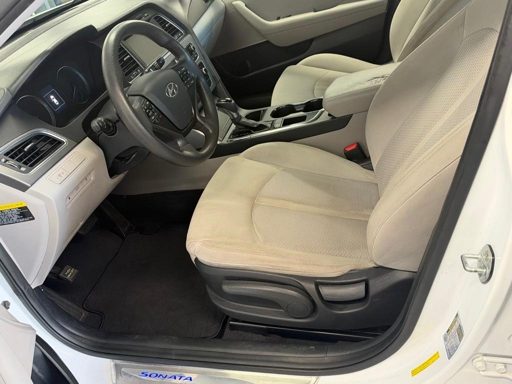 Hyundai Sonata SE 2016