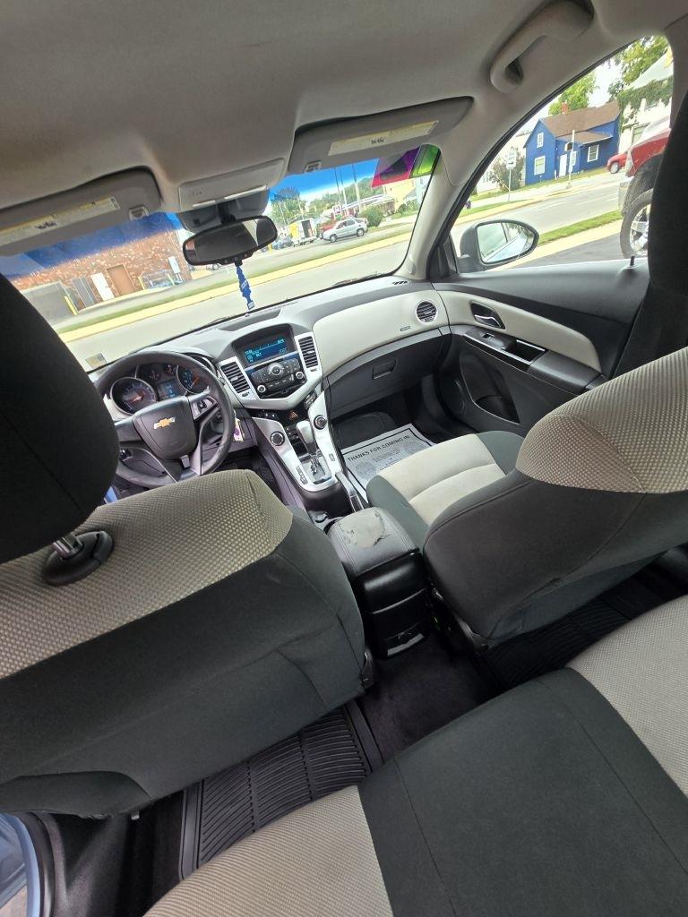 Chevrolet Cruze 2LS 2012