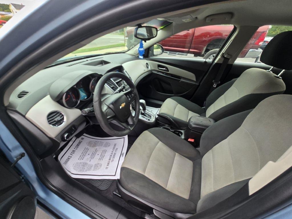 Chevrolet Cruze 2LS 2012