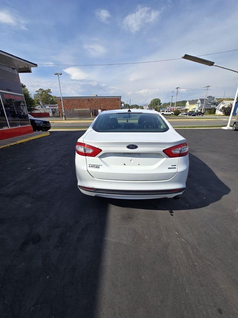 Ford Fusion SE 2014