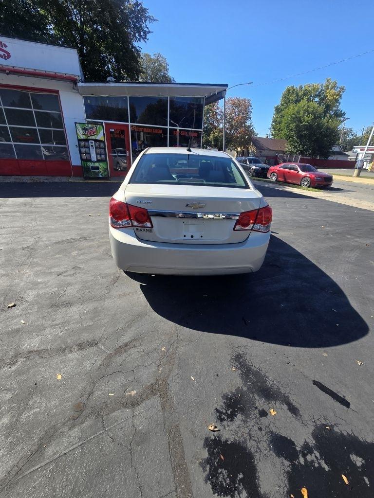 Chevrolet Cruze 2LS 2012