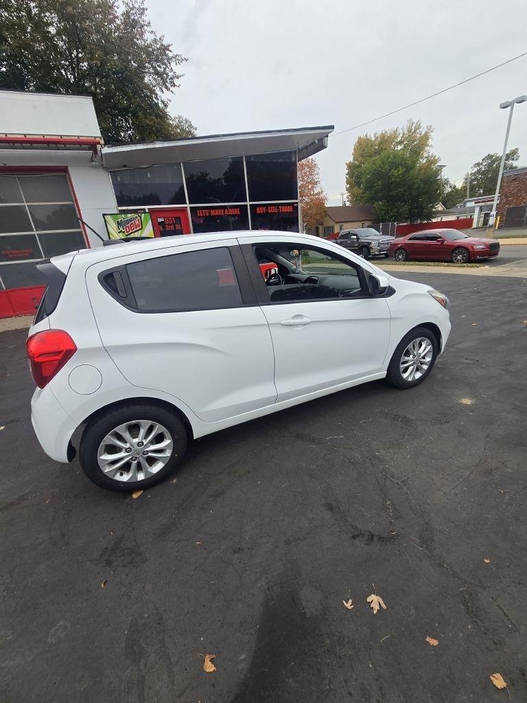 Chevrolet Spark 1LT CVT 2021