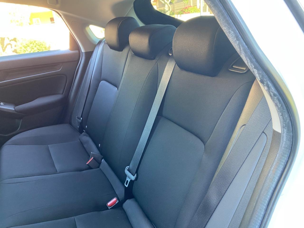 Honda Civic LX Hatchback 2023