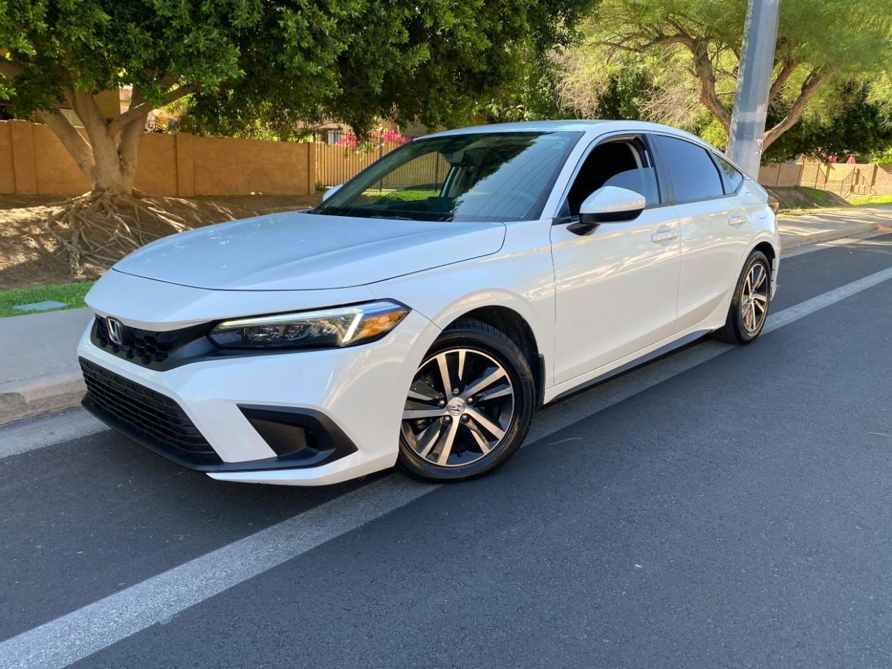 Honda Civic LX Hatchback 2023