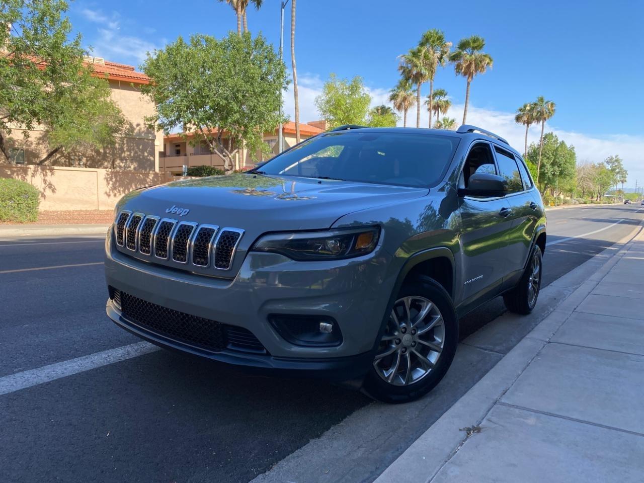 Jeep Cherokee Latitude Plus FWD 2020