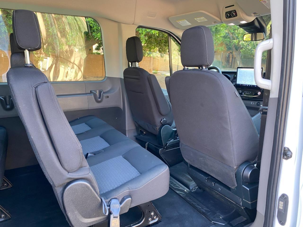 Ford Transit 350 Wagon Med. Roof XL w/Sliding Pass. 148-in. WB 2023