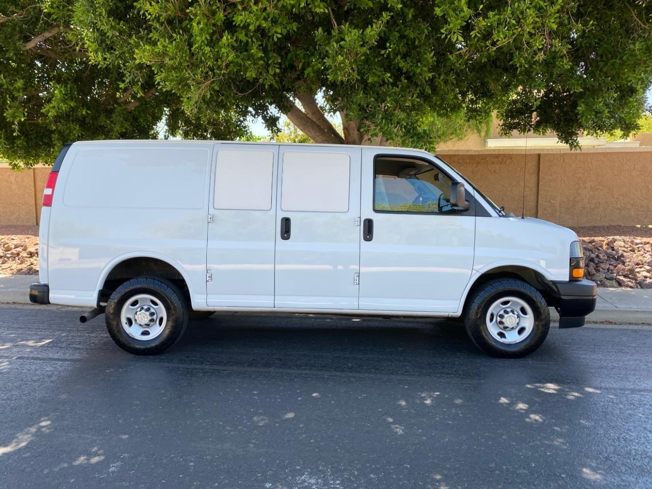 Chevrolet Express 2500 Cargo 2021