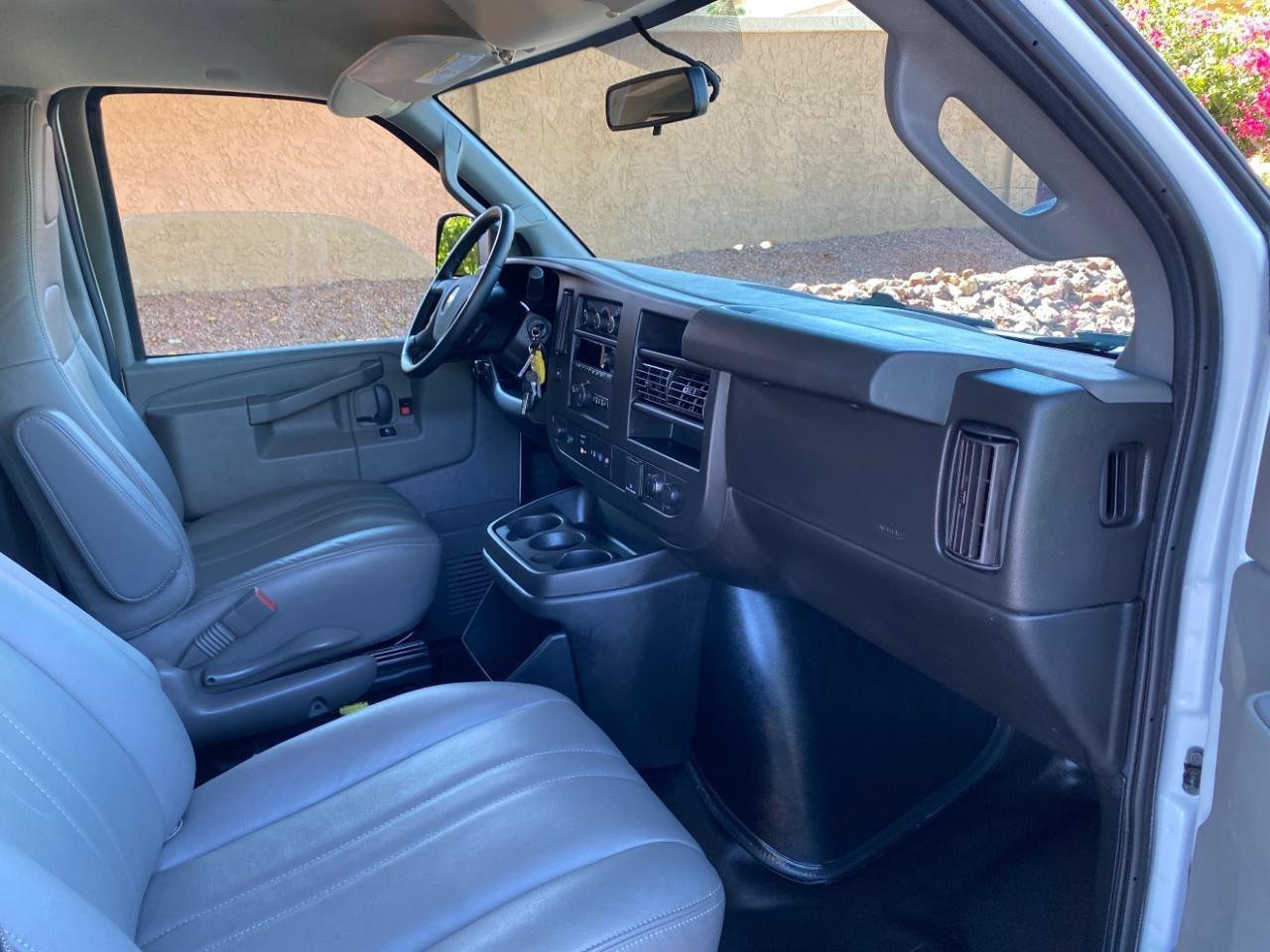 Chevrolet Express 2500 Cargo 2021