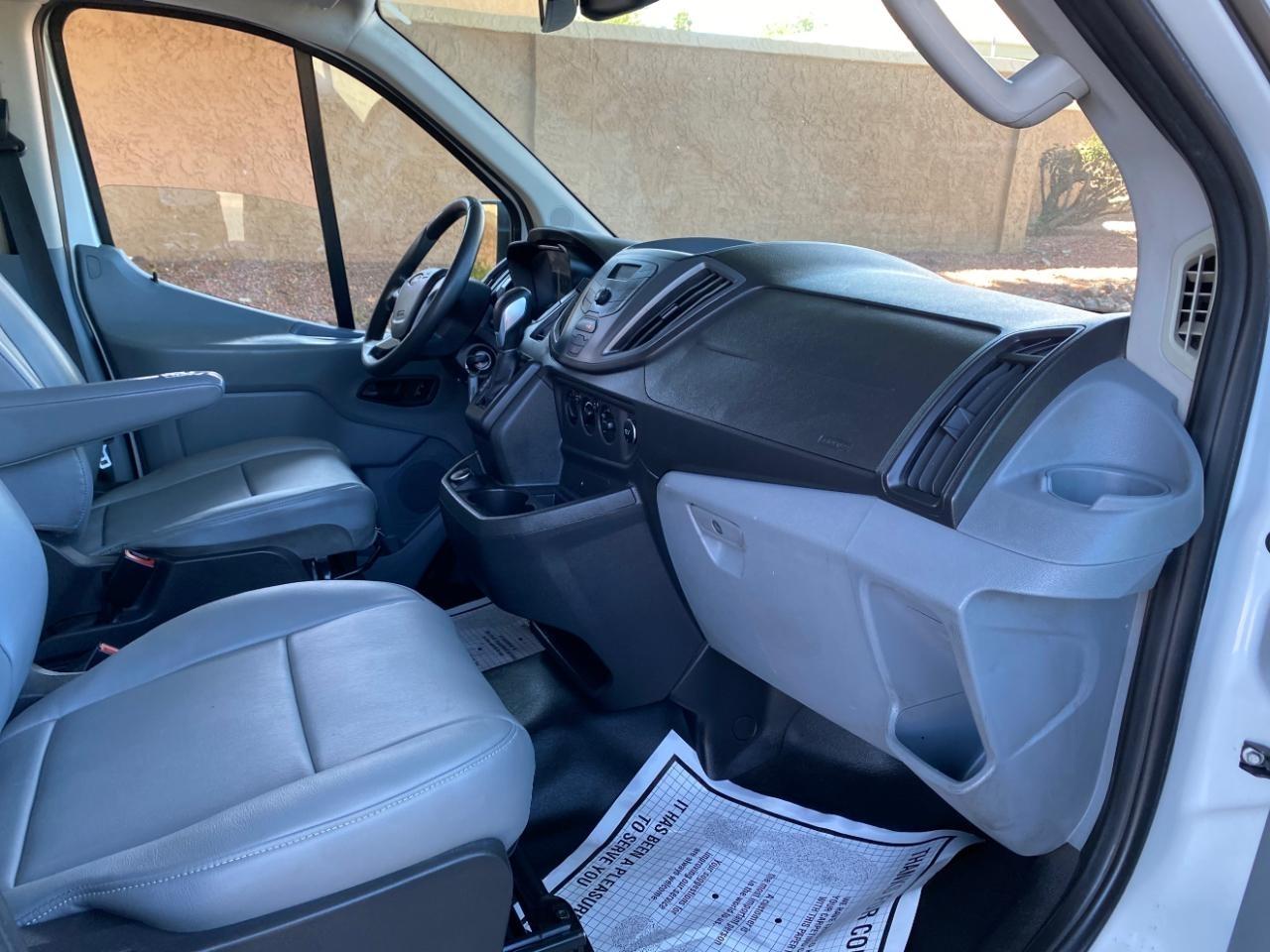 Ford Transit 250 Van Low Roof 60/40 Pass. 148-in. WB 2019