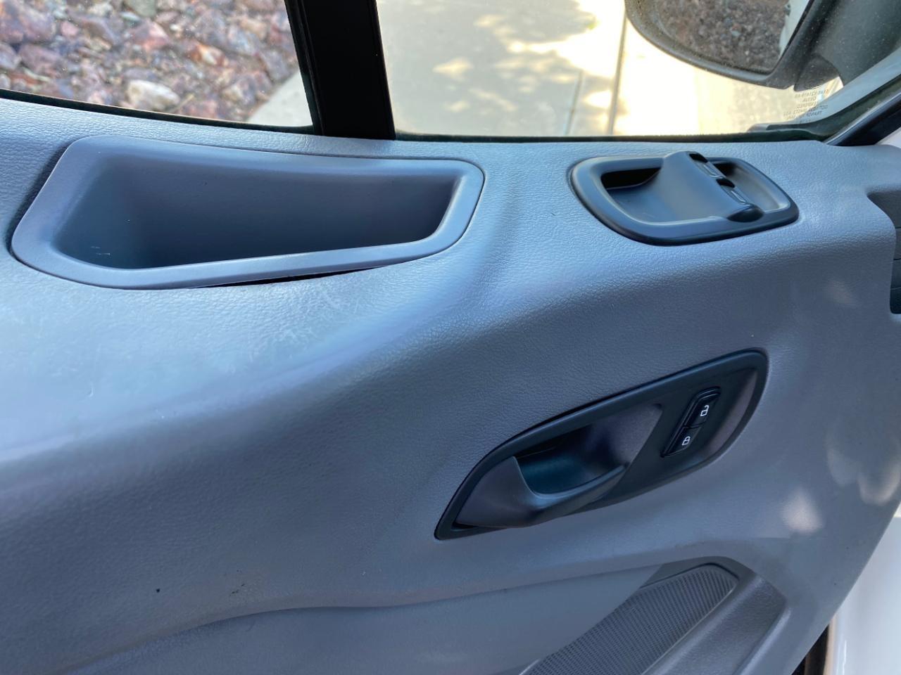 Ford Transit 250 Van Low Roof 60/40 Pass. 148-in. WB 2019