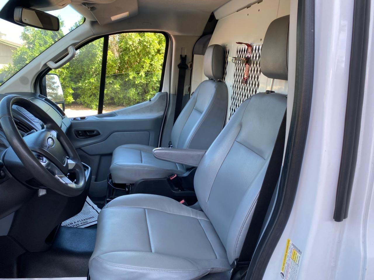 Ford Transit 250 Van Low Roof 60/40 Pass. 148-in. WB 2019