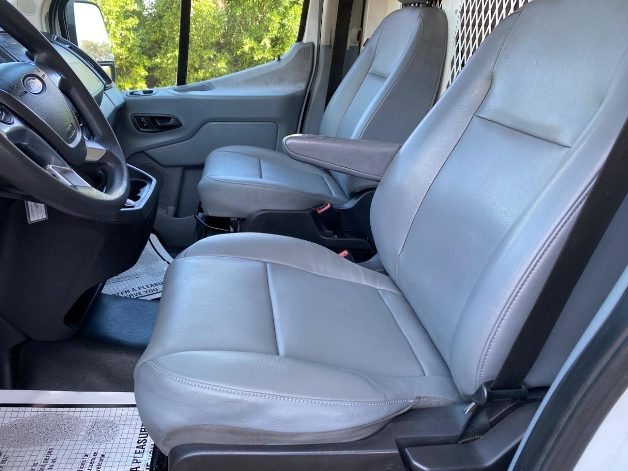 Ford Transit 250 Van Low Roof 60/40 Pass. 148-in. WB 2019