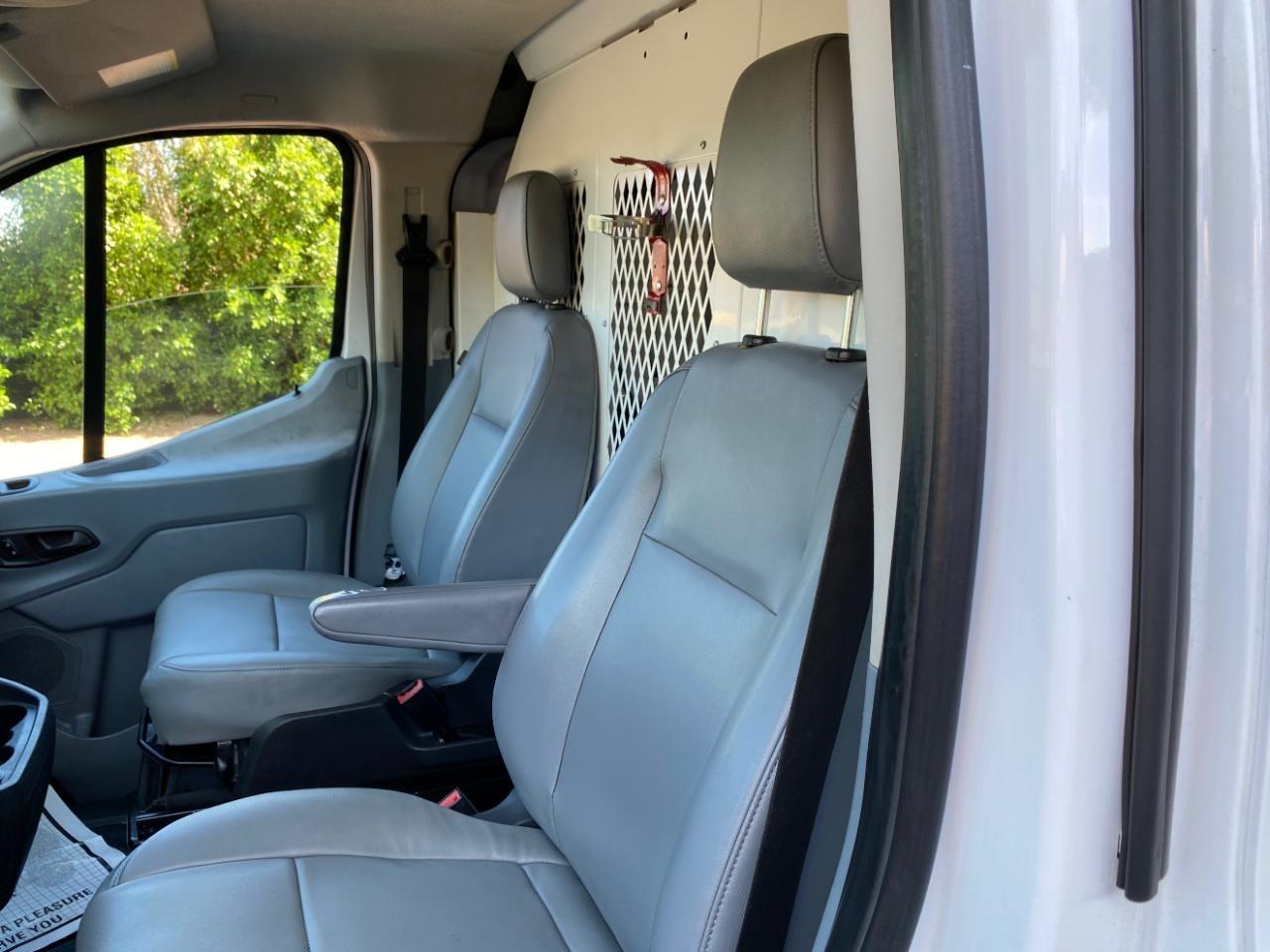 Ford Transit 250 Van Low Roof 60/40 Pass. 148-in. WB 2019