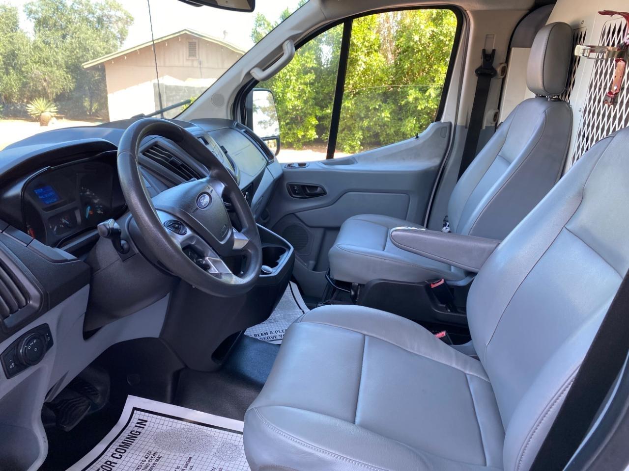 Ford Transit 250 Van Low Roof 60/40 Pass. 148-in. WB 2019