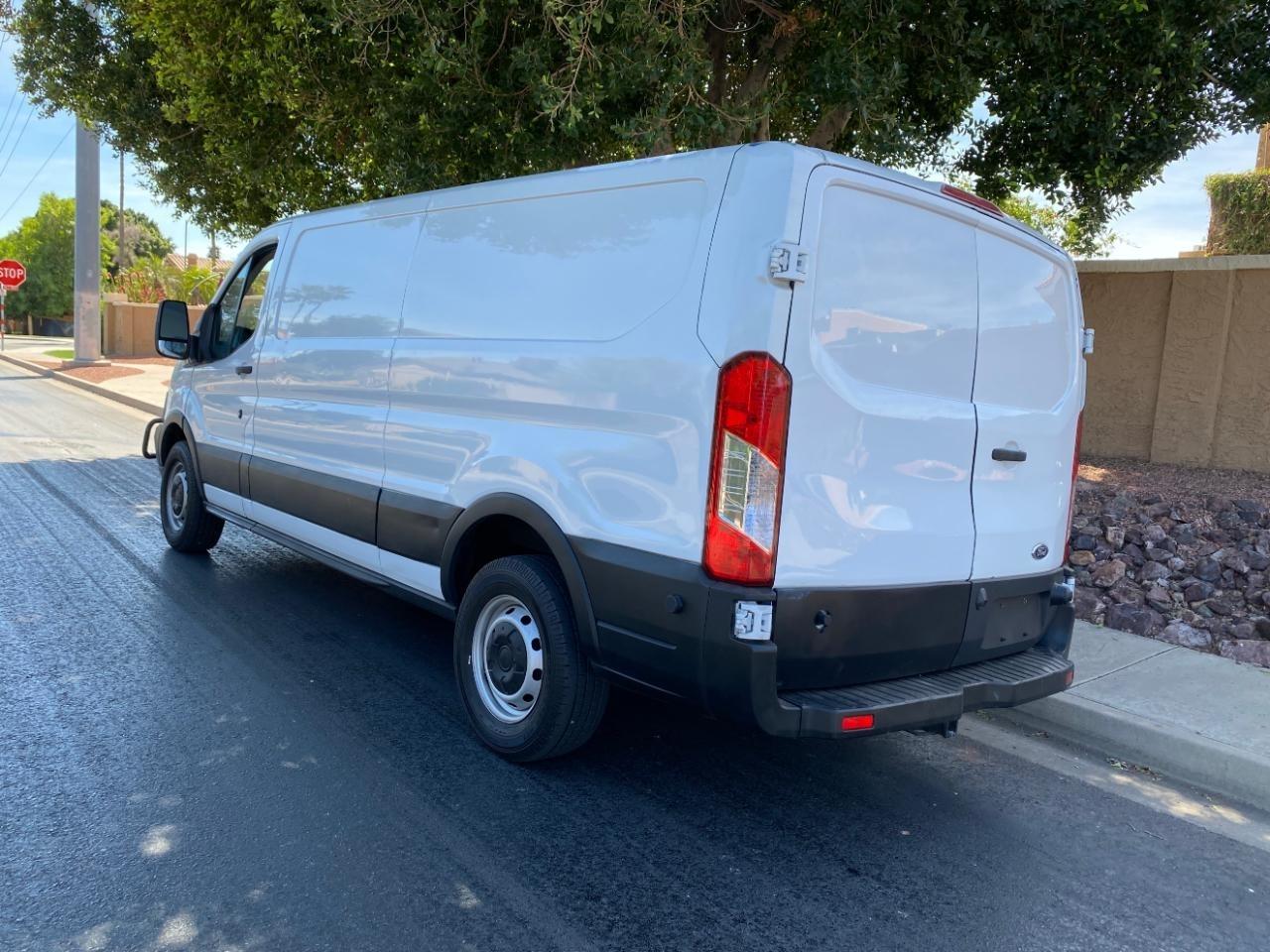Ford Transit 250 Van Low Roof 60/40 Pass. 148-in. WB 2019
