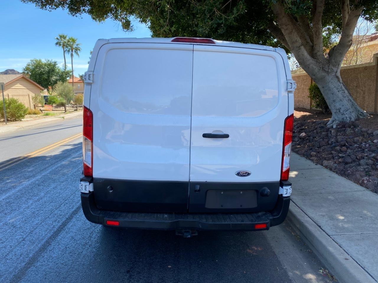Ford Transit 250 Van Low Roof 60/40 Pass. 148-in. WB 2019