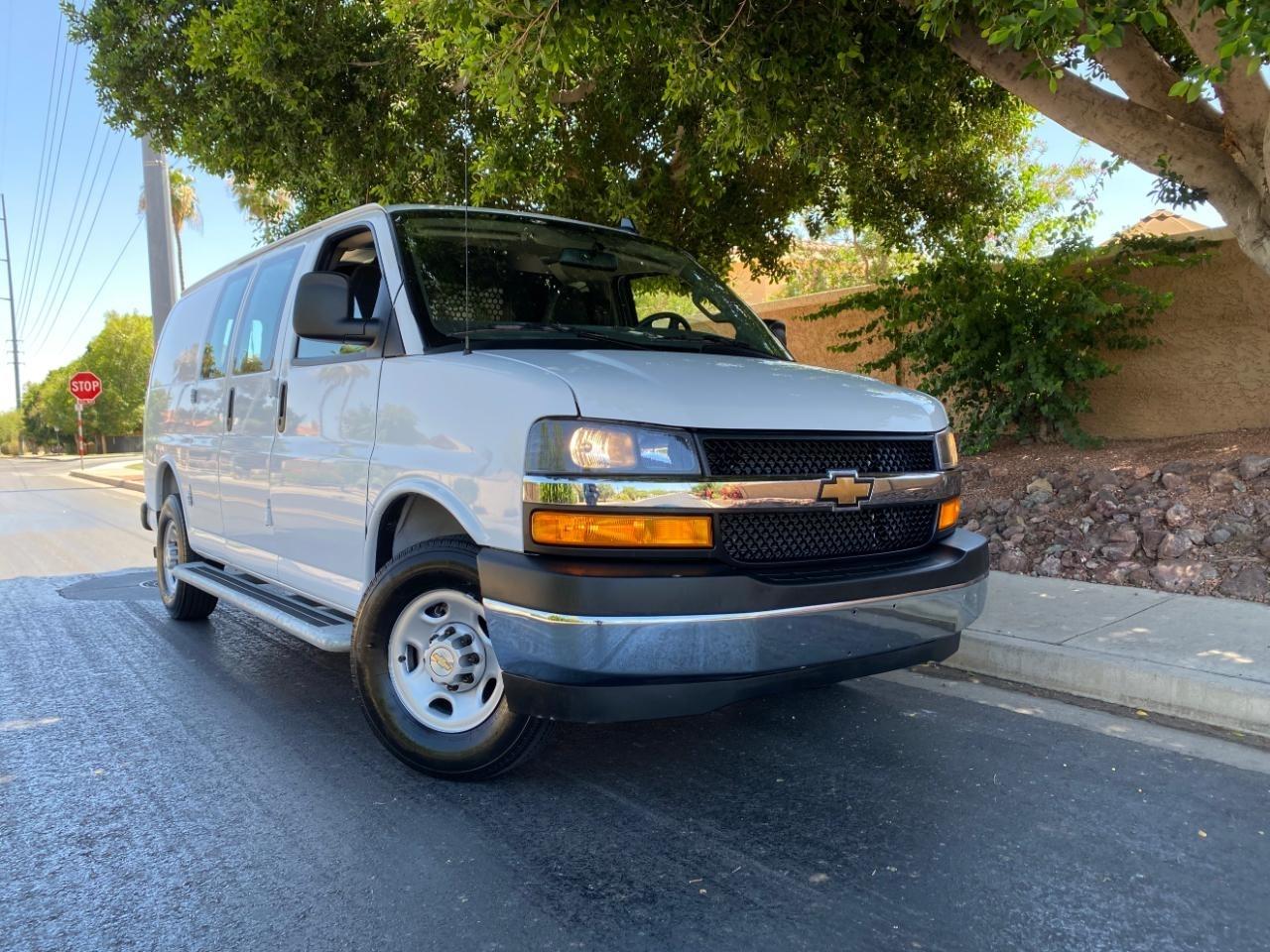 Chevrolet Express 2500 Cargo 2025