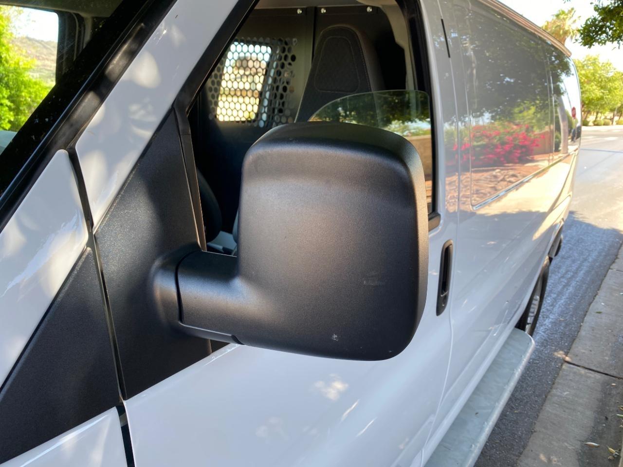 Chevrolet Express 2500 Cargo 2025
