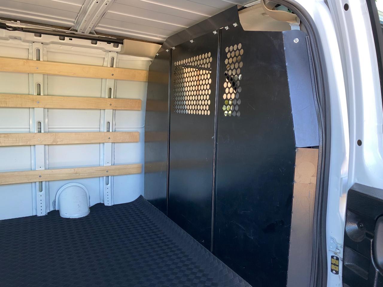Chevrolet Express 2500 Cargo 2025