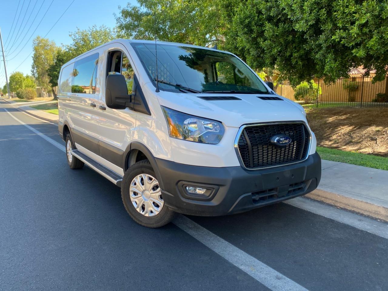 Ford Transit 250 Van 2025