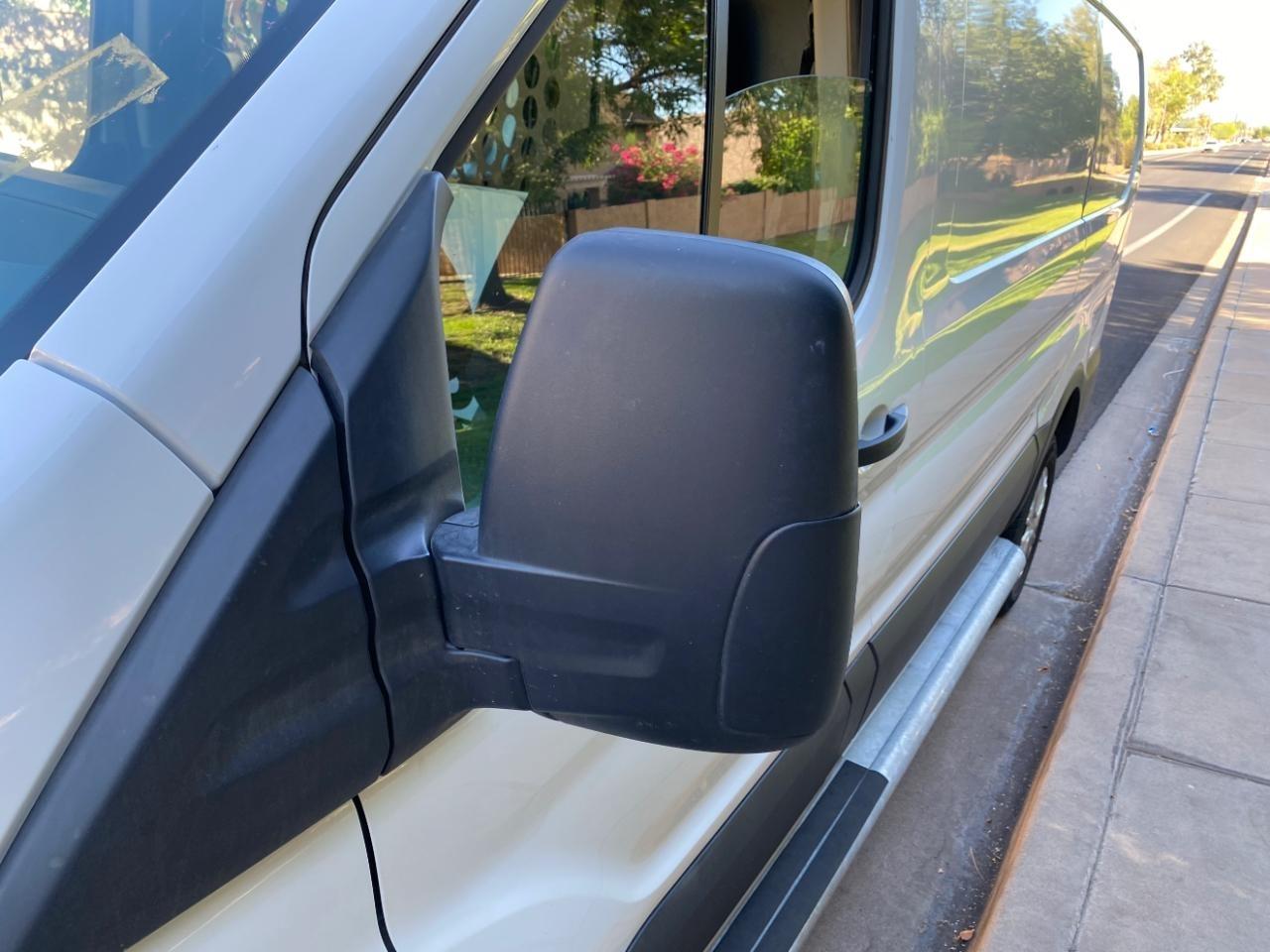 Ford Transit 250 Van 2025