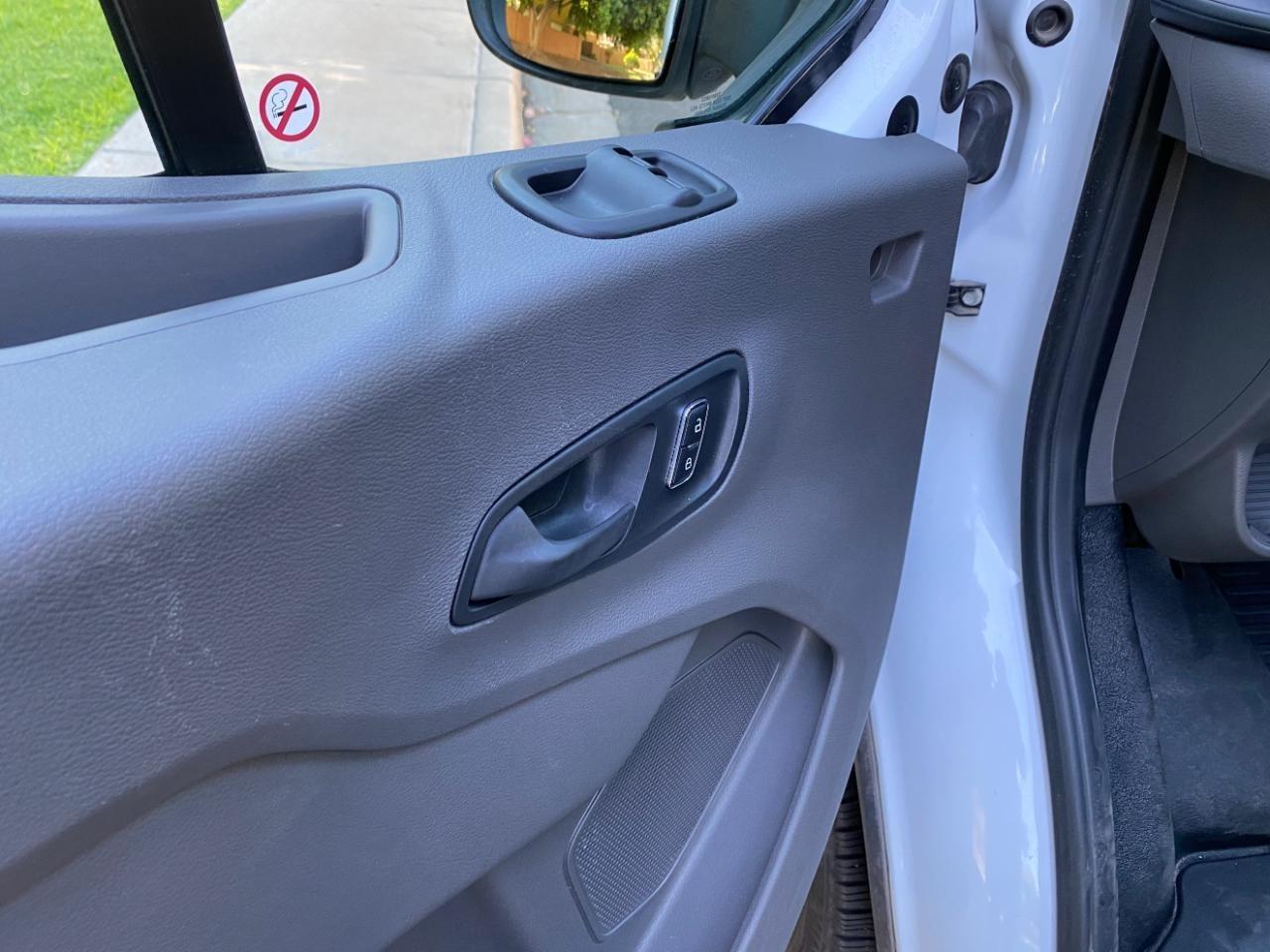 Ford Transit 250 Van 2025