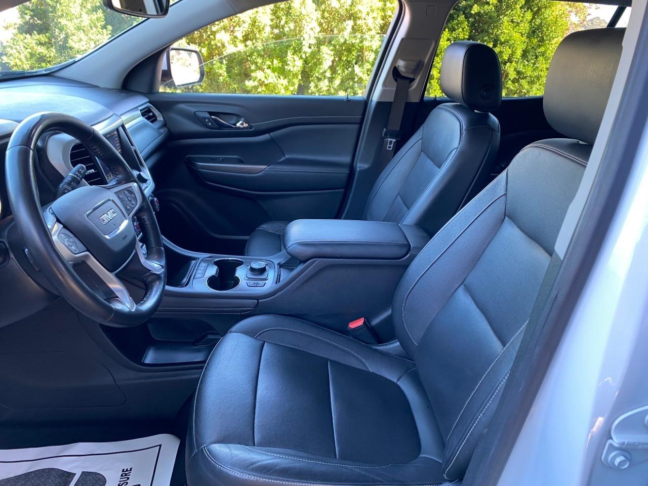 GMC Acadia SLT AWD 2020
