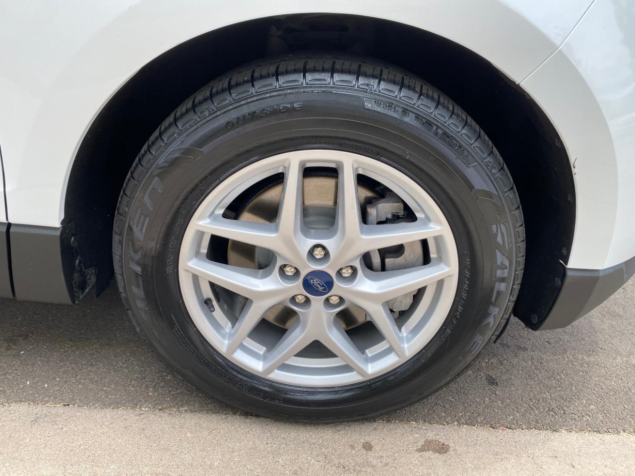 Ford Edge SEL FWD 2021