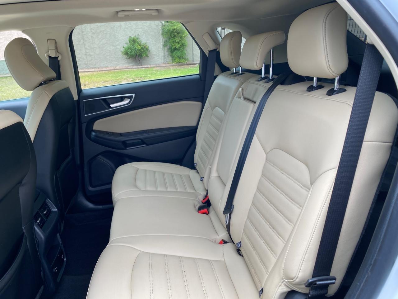 Ford Edge SEL FWD 2021