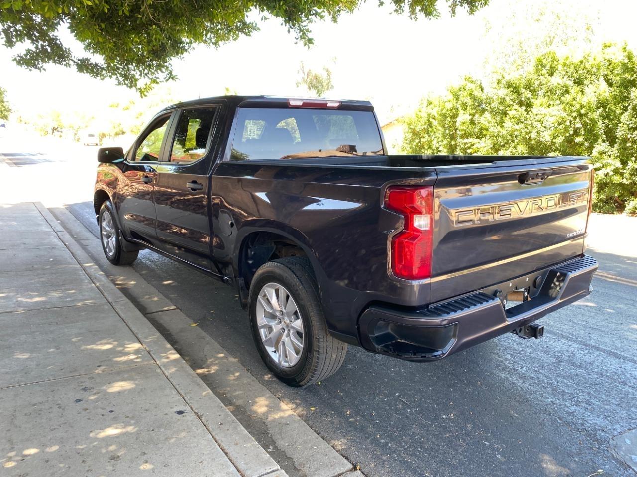 Chevrolet Silverado 1500 Custom Crew Cab 2WD 2023