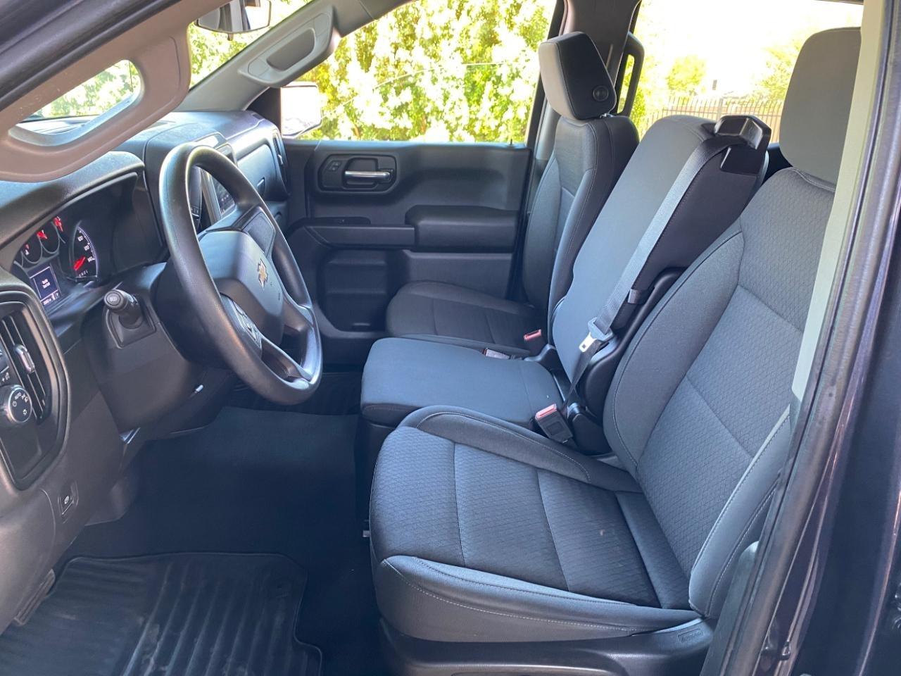 Chevrolet Silverado 1500 Custom Crew Cab 2WD 2023