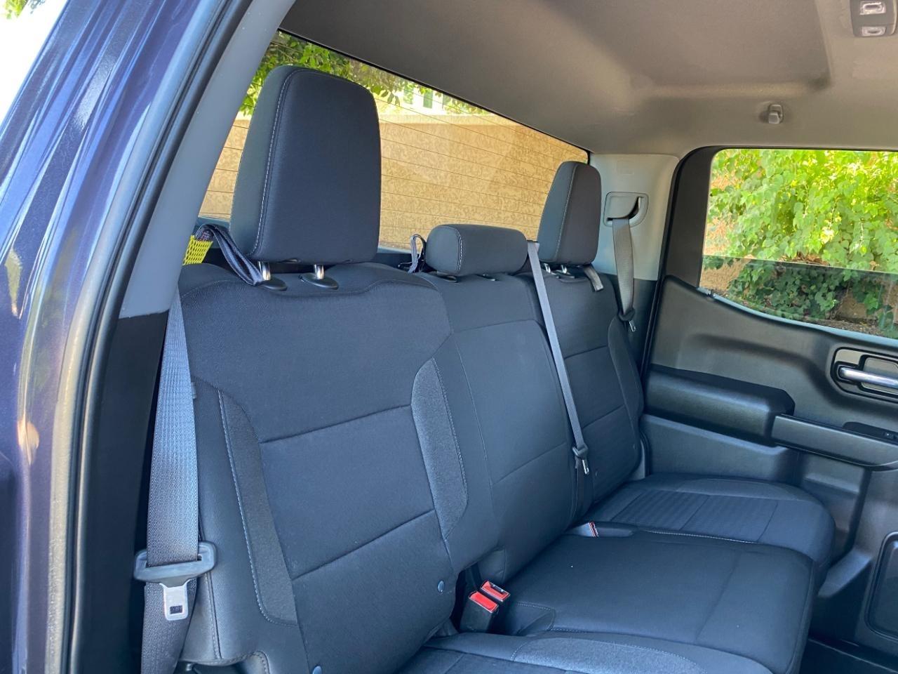 Chevrolet Silverado 1500 Custom Crew Cab 2WD 2023