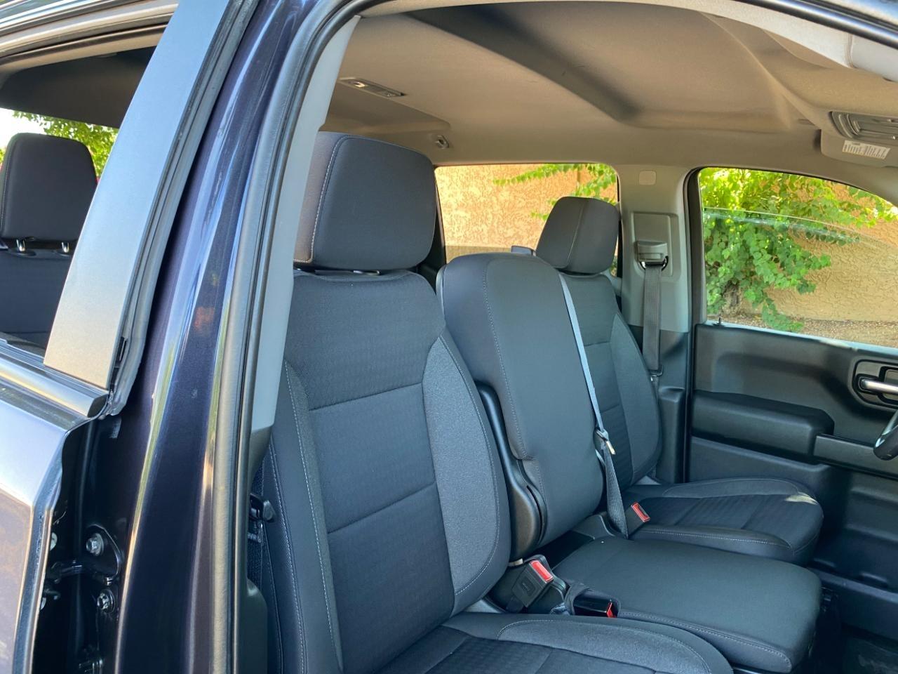 Chevrolet Silverado 1500 Custom Crew Cab 2WD 2023