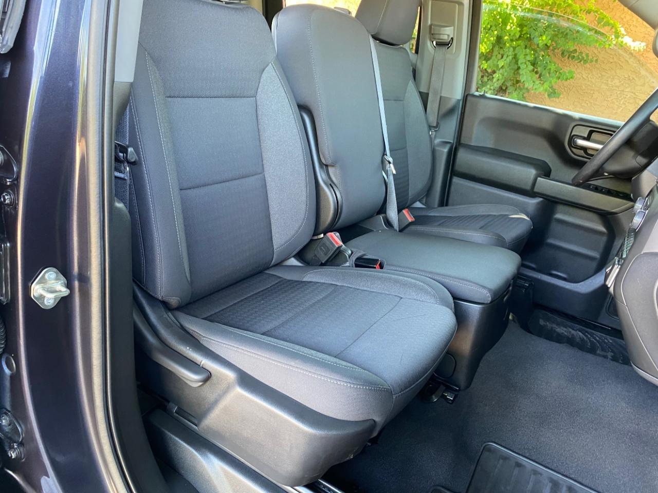 Chevrolet Silverado 1500 Custom Crew Cab 2WD 2023