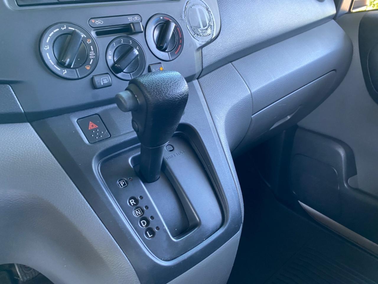 Nissan NV200 SV 2018