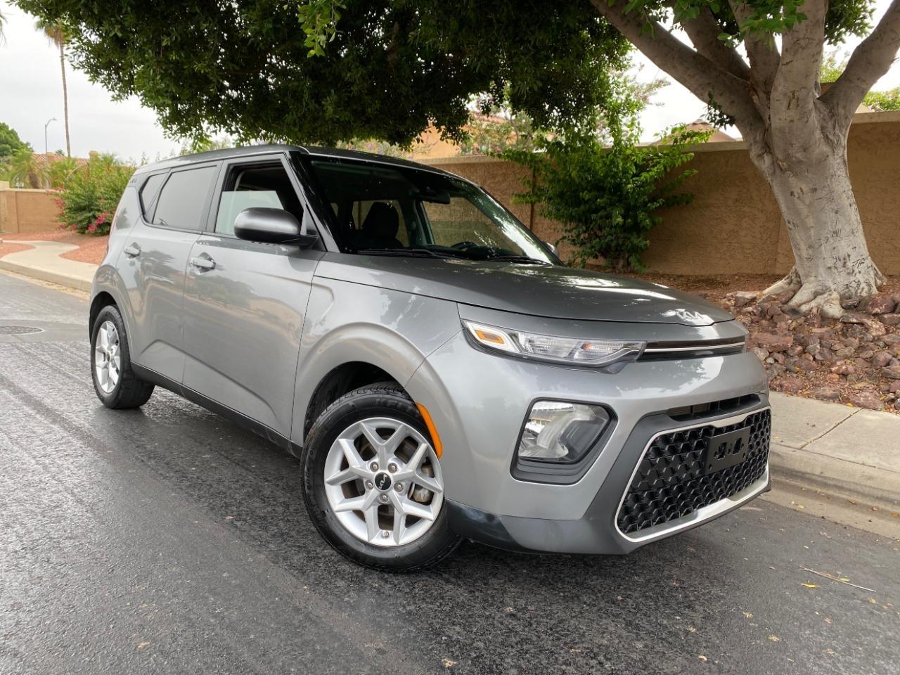 Kia Soul LX CVT 2022