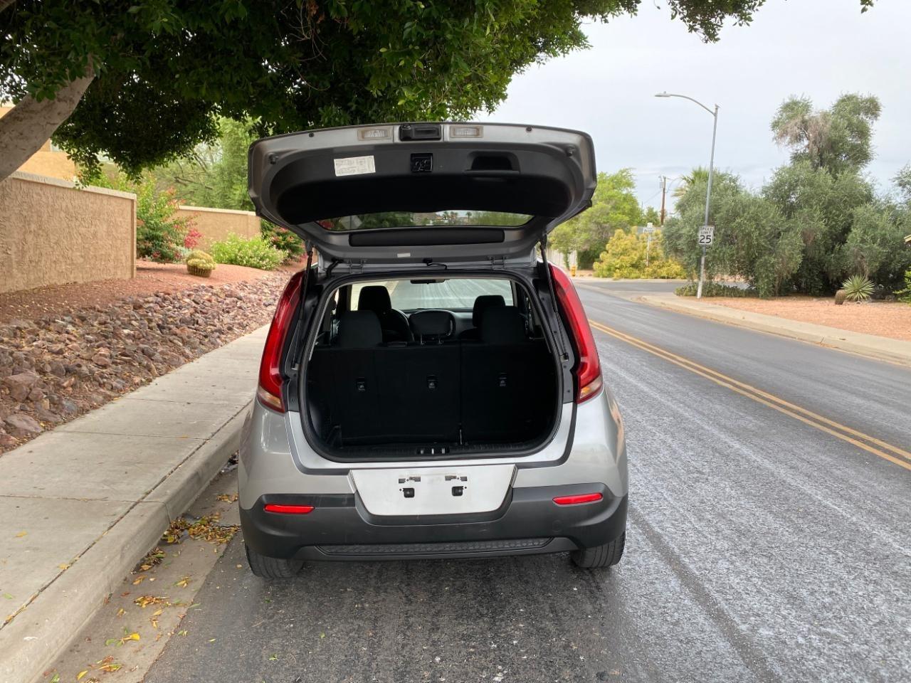 Kia Soul LX CVT 2022