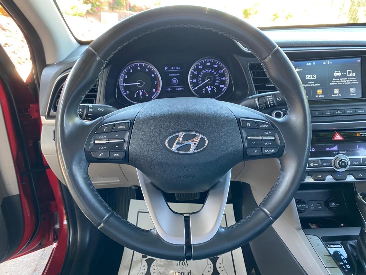 Hyundai Elantra Limited 2020