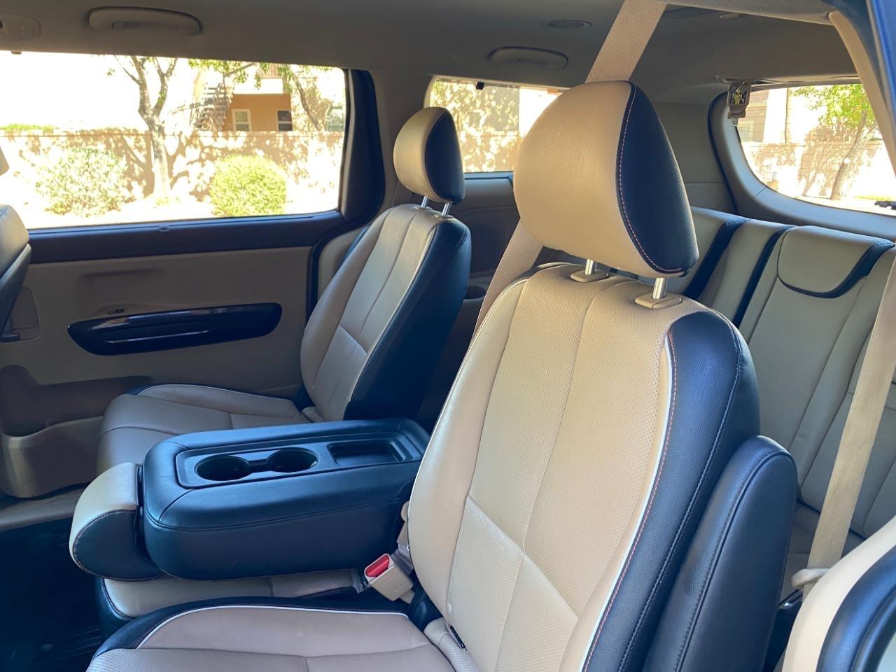 Kia Sedona EX 2018