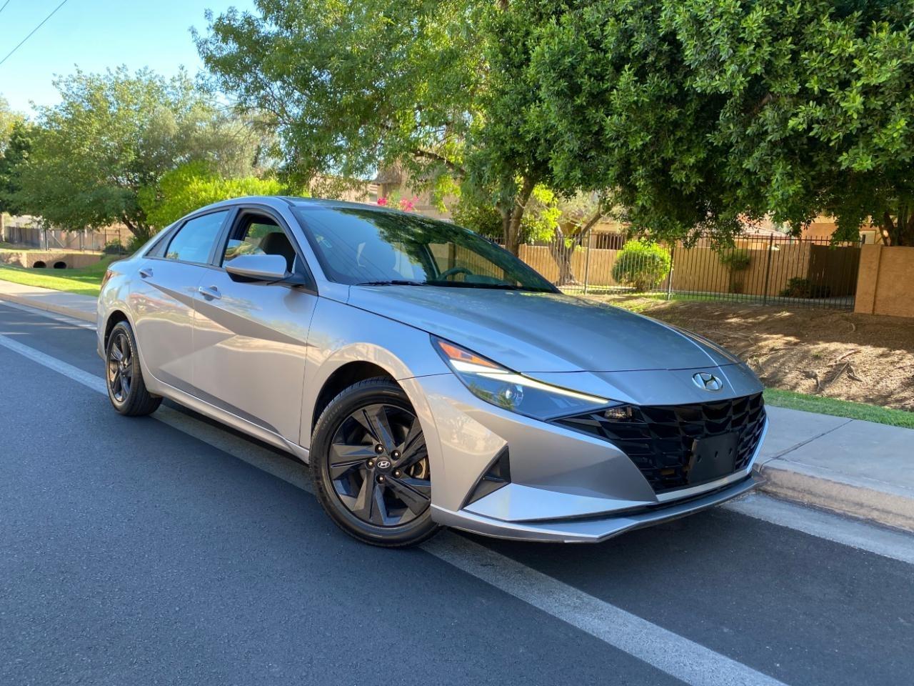 Hyundai Elantra SEL 2021