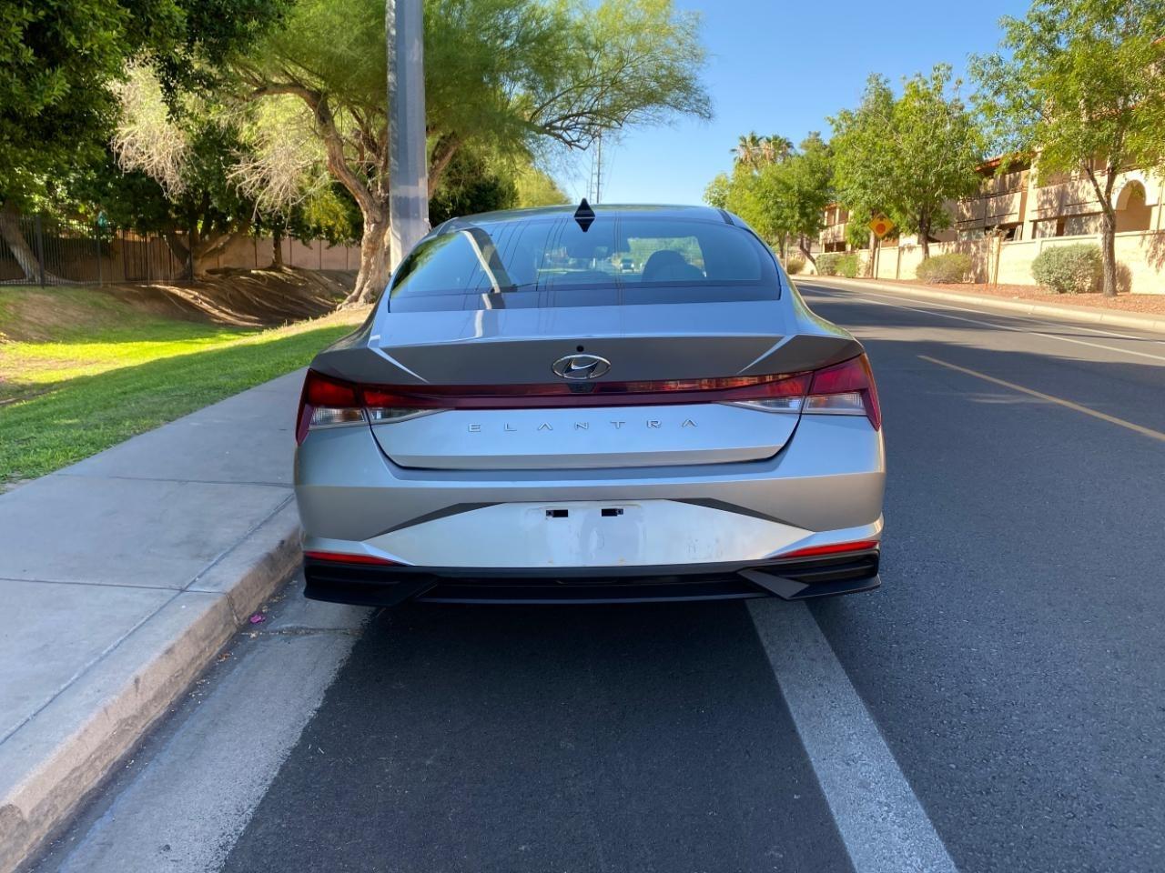 Hyundai Elantra SEL 2021