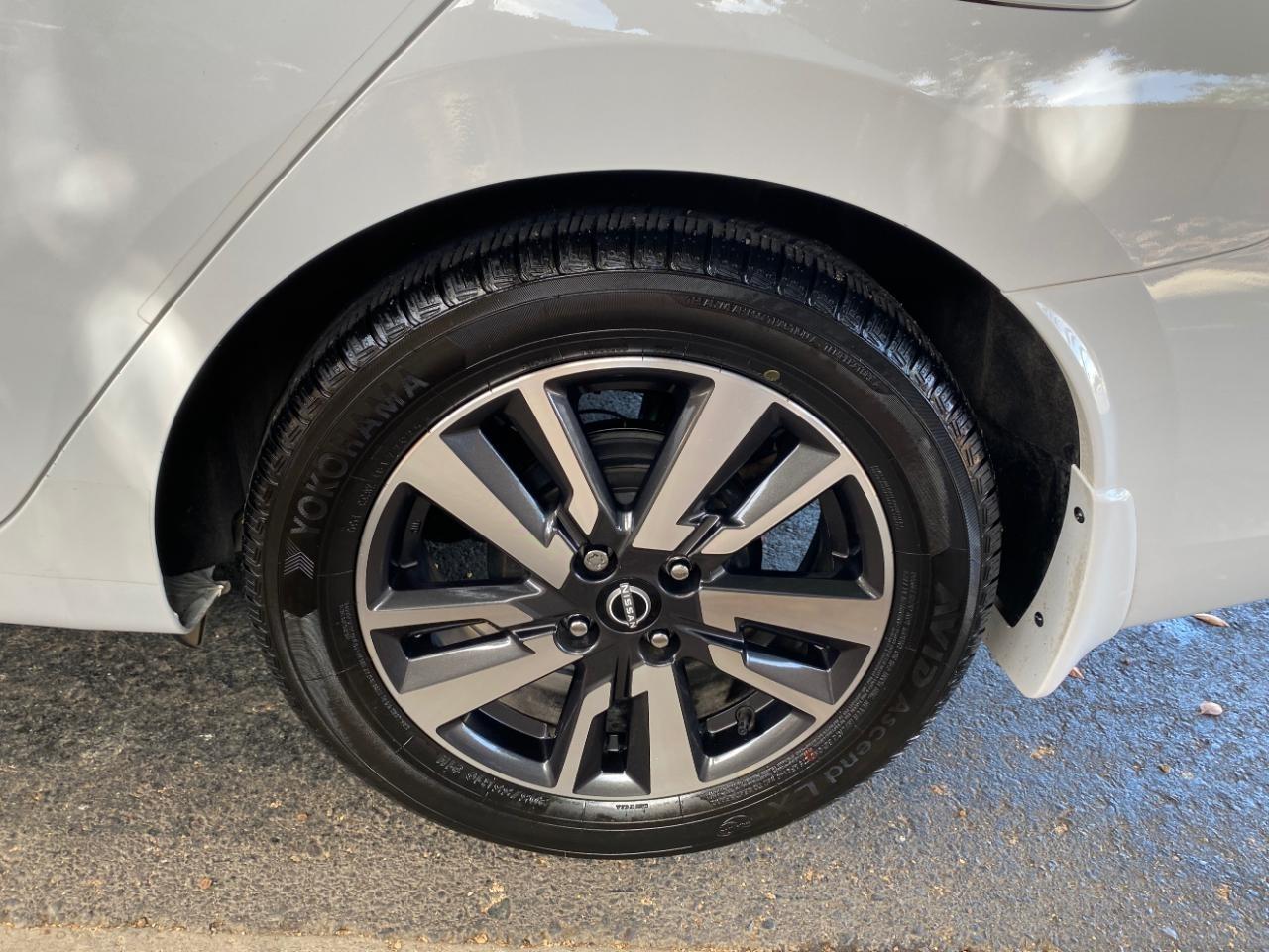 Nissan Versa S CVT 2024