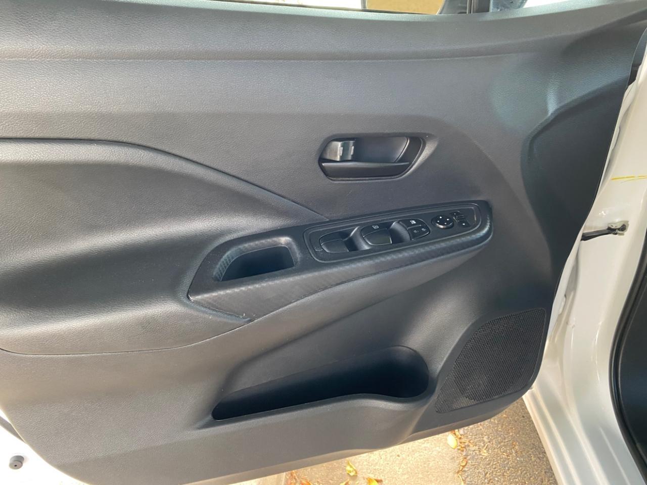 Nissan Versa S CVT 2024