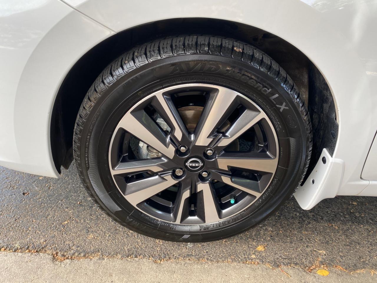 Nissan Versa S CVT 2024
