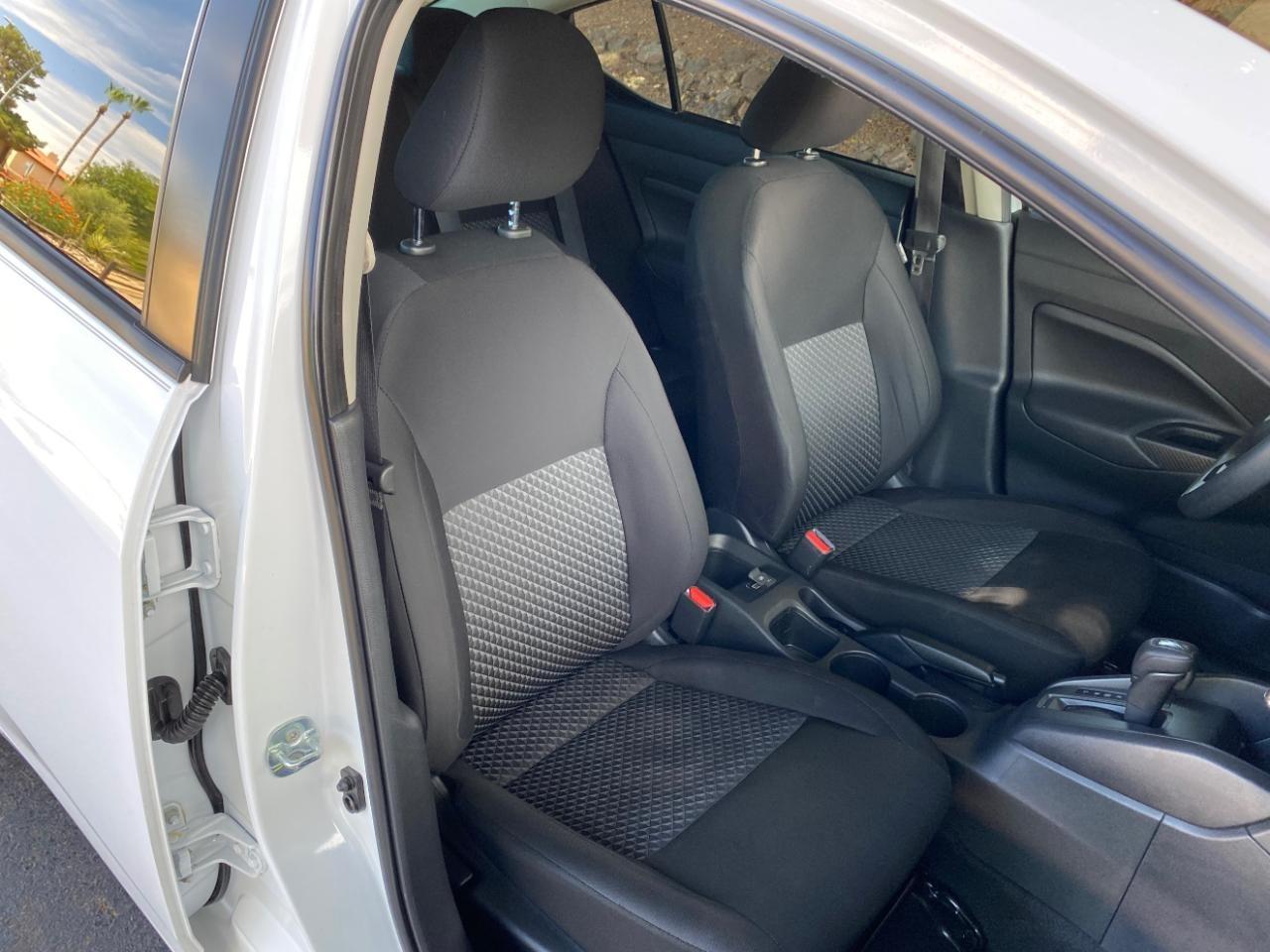 Nissan Versa S CVT 2024